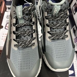 Hi-Tec men’s Trail Shoes Lightweight Hiking Sneakers Black /grey new